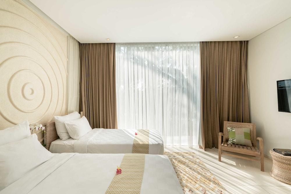 Svarga Resort Lombok Senggigi Kültér fotó