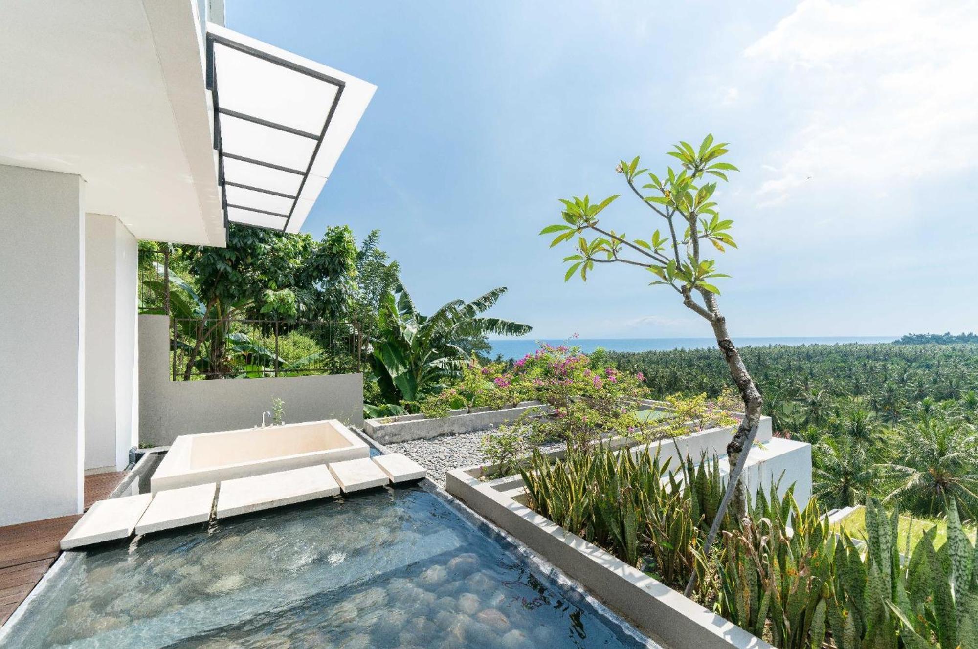 Svarga Resort Lombok Senggigi Kültér fotó